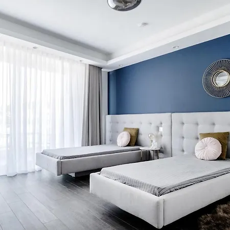 Million Sunsets Luxury Apartment *