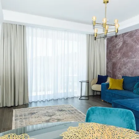 Million Sunsets Luxury Apartment