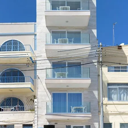 Million Sunsets Luxury Apartment