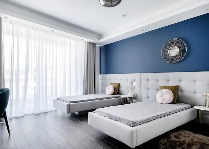 Million Sunsets Luxury Apartament *